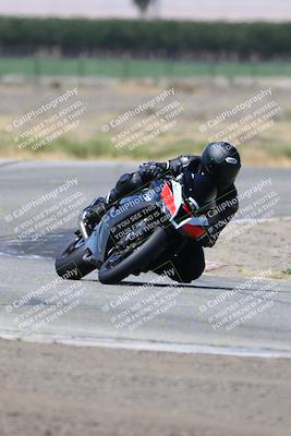 media/May-25-2025-Lets Ride (Sun) [[0ff033e448]]/A Group/11am (Grapevine)/